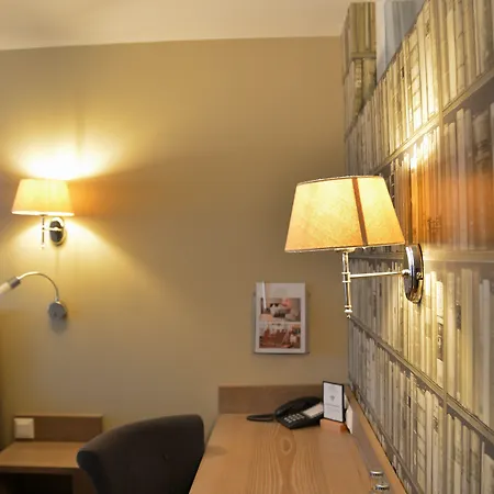 Parkhotel Ξενοδοχείο 4*